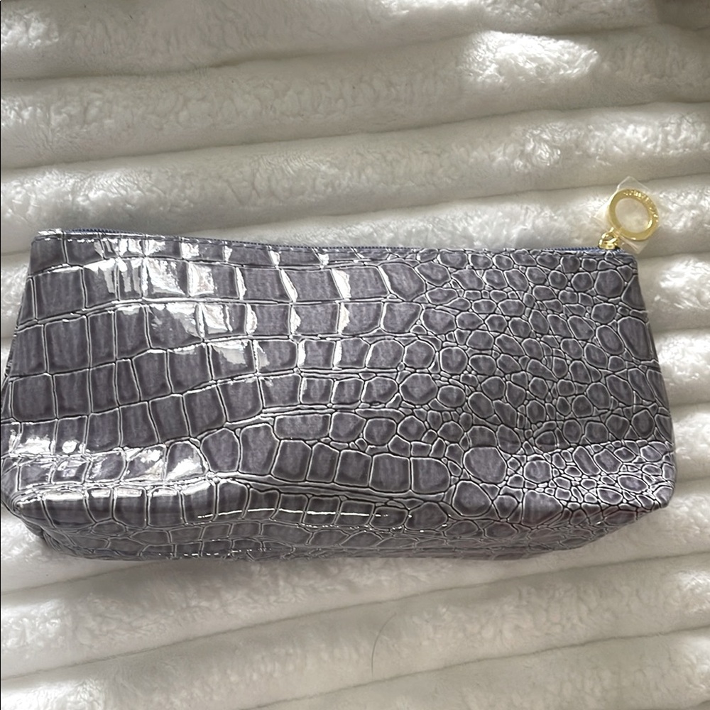 Estée Lauder NWOT Elegant Lavender Crocodile-Embossed Bag